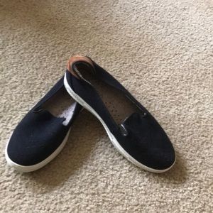 Pendleton slip on